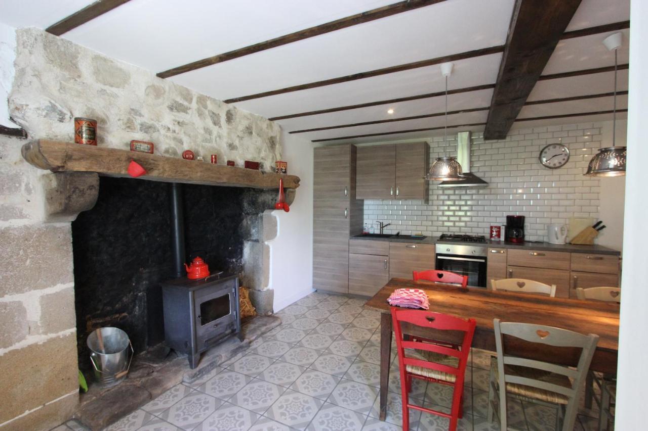 Lava Lodge Espinasse Extérieur photo